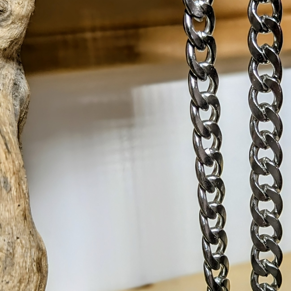 Source Unknown Men's Bold Silver Chain - Picture 2 of 4